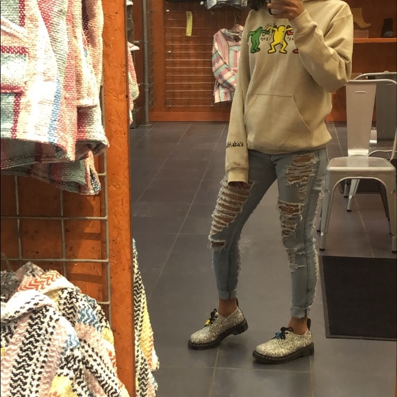 Mo Town !!! Obsessed with clothes - Picture 7 of 9